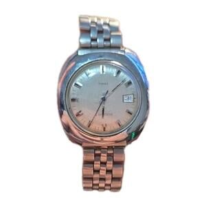 Vintage Timex Electronic Water Resistant Wristwatch Stainless Steel